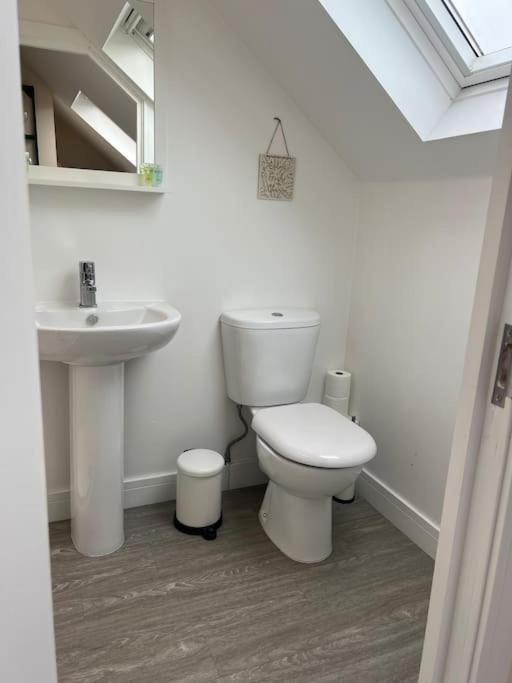 6 Studio Flat, 50M To Airbus Μπρίστολ Εξωτερικό φωτογραφία